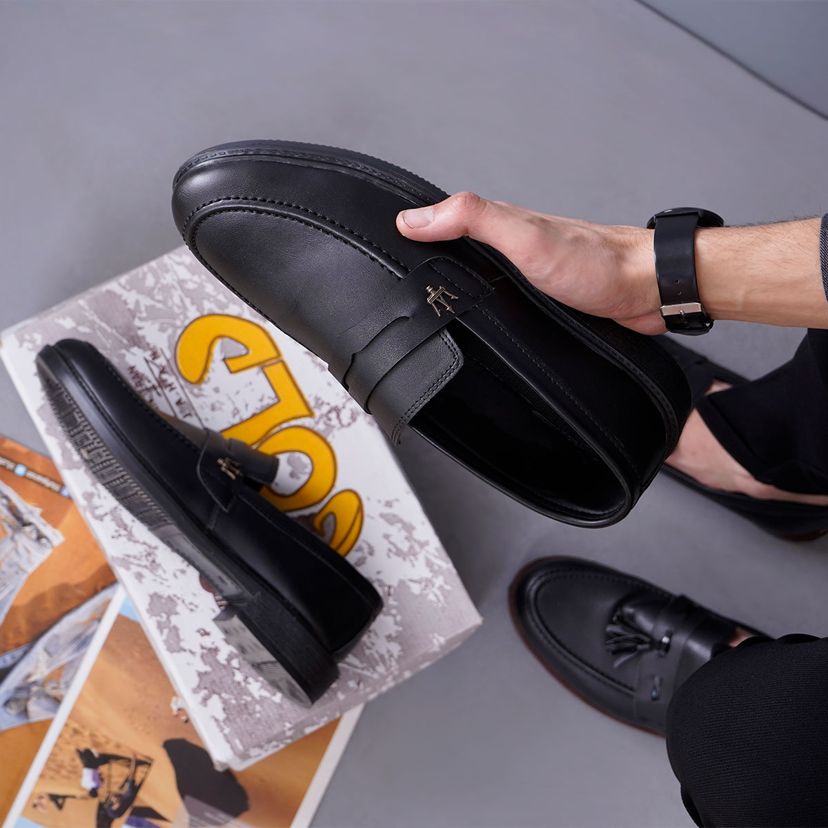 کالج مردانه ساده مشکی مدل Tavish