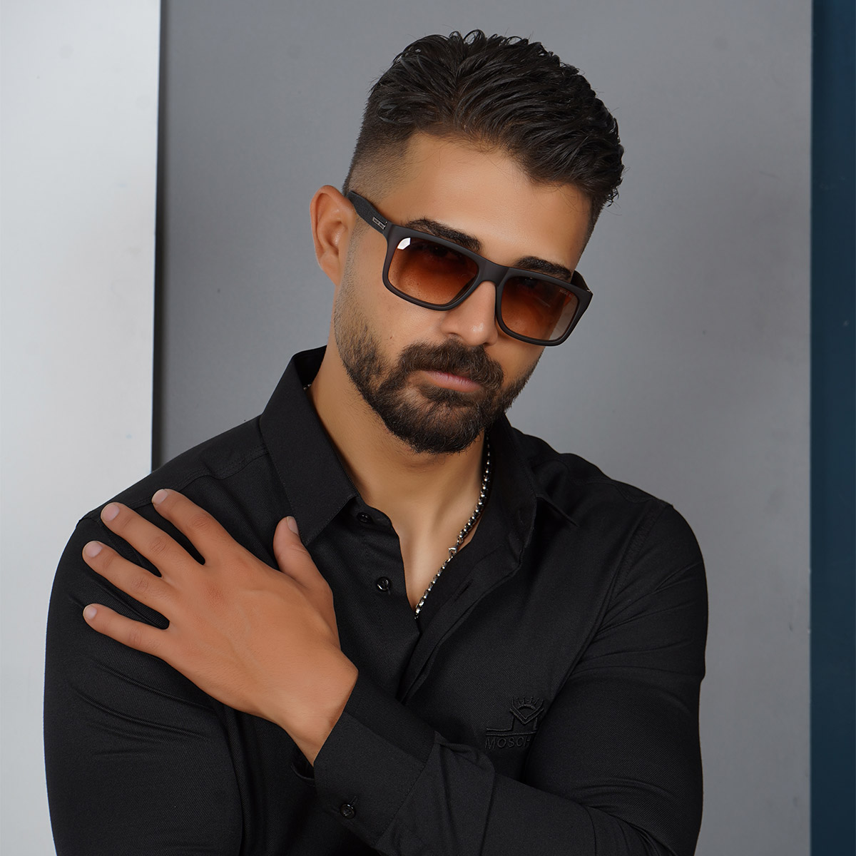 عینک مردانه قهوه‌ای مدل Hugo