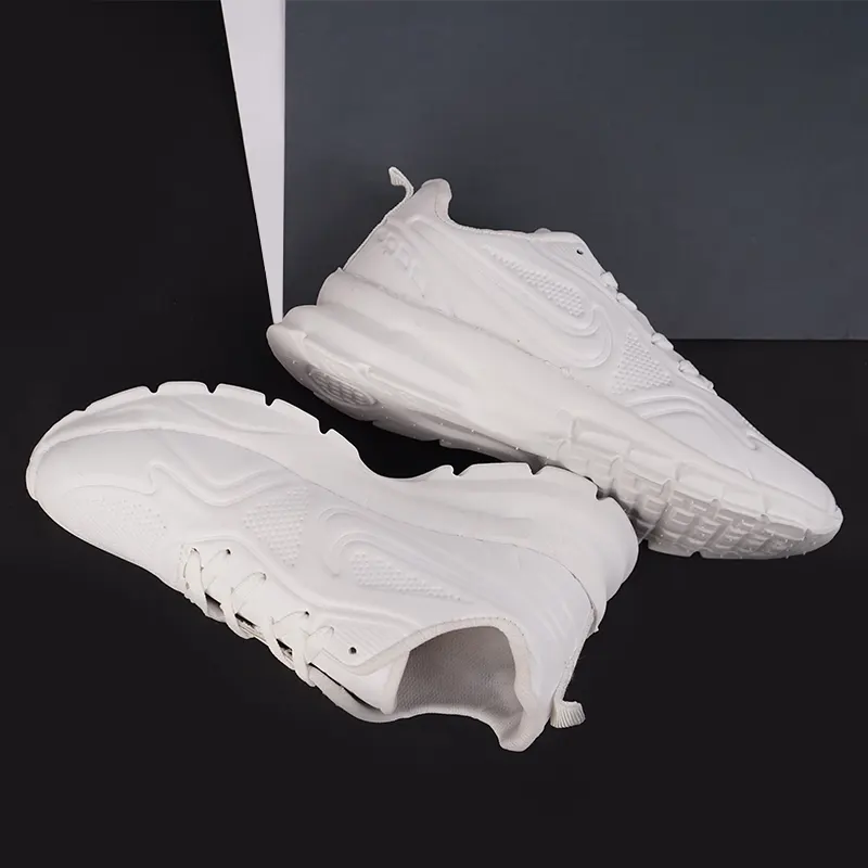 کفش ورزشی نایک سفید مدل Arona